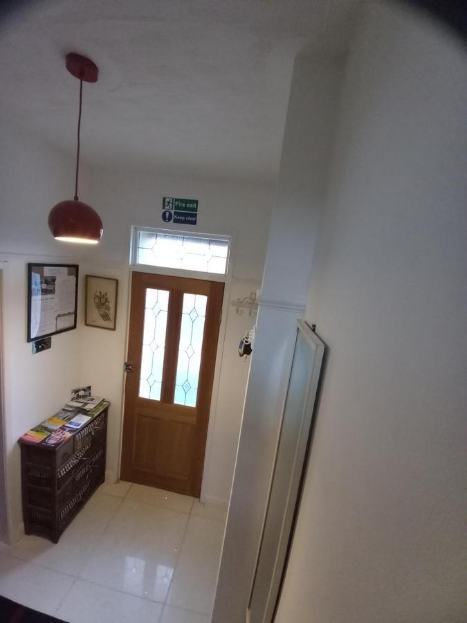 Luxury Holiday Home, Near Beach Southend-on-Sea Ngoại thất bức ảnh